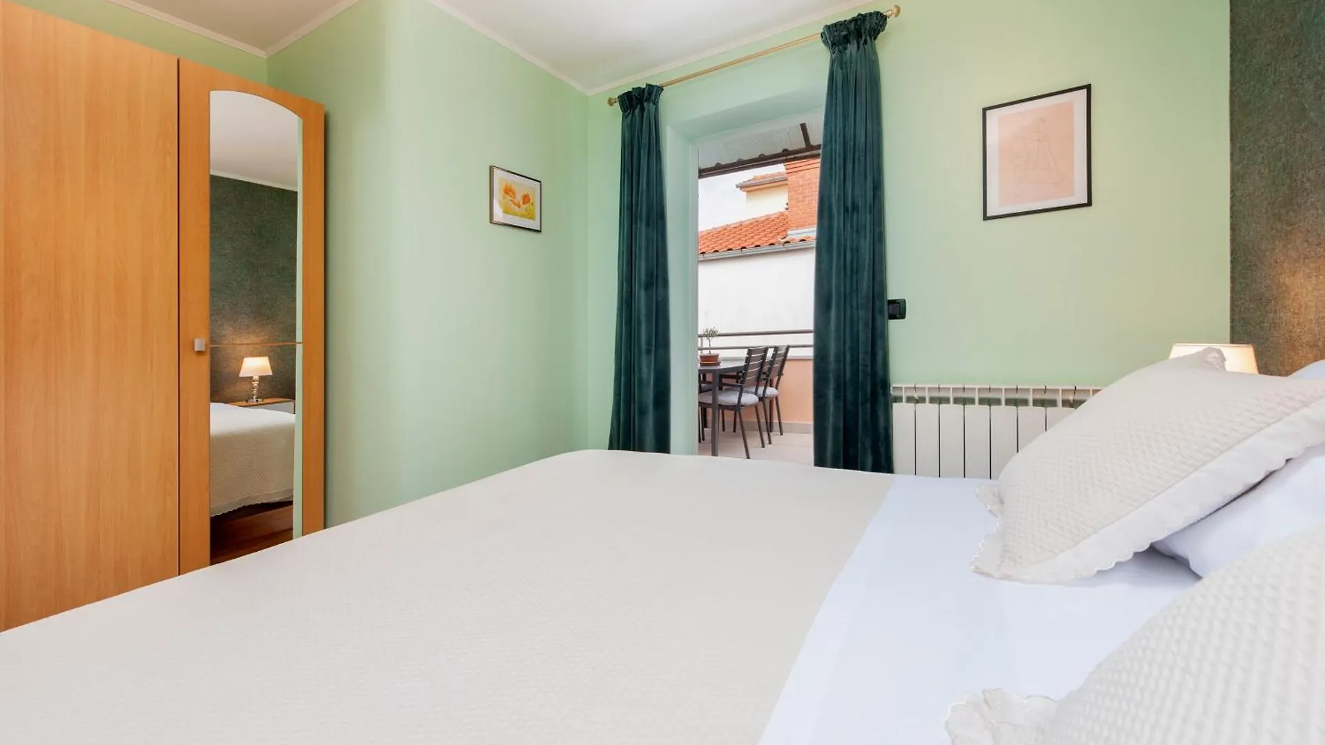Apartments Villa Brigita 1 Rovinj 0*,